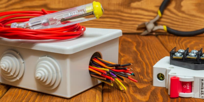 Domino fils electriques