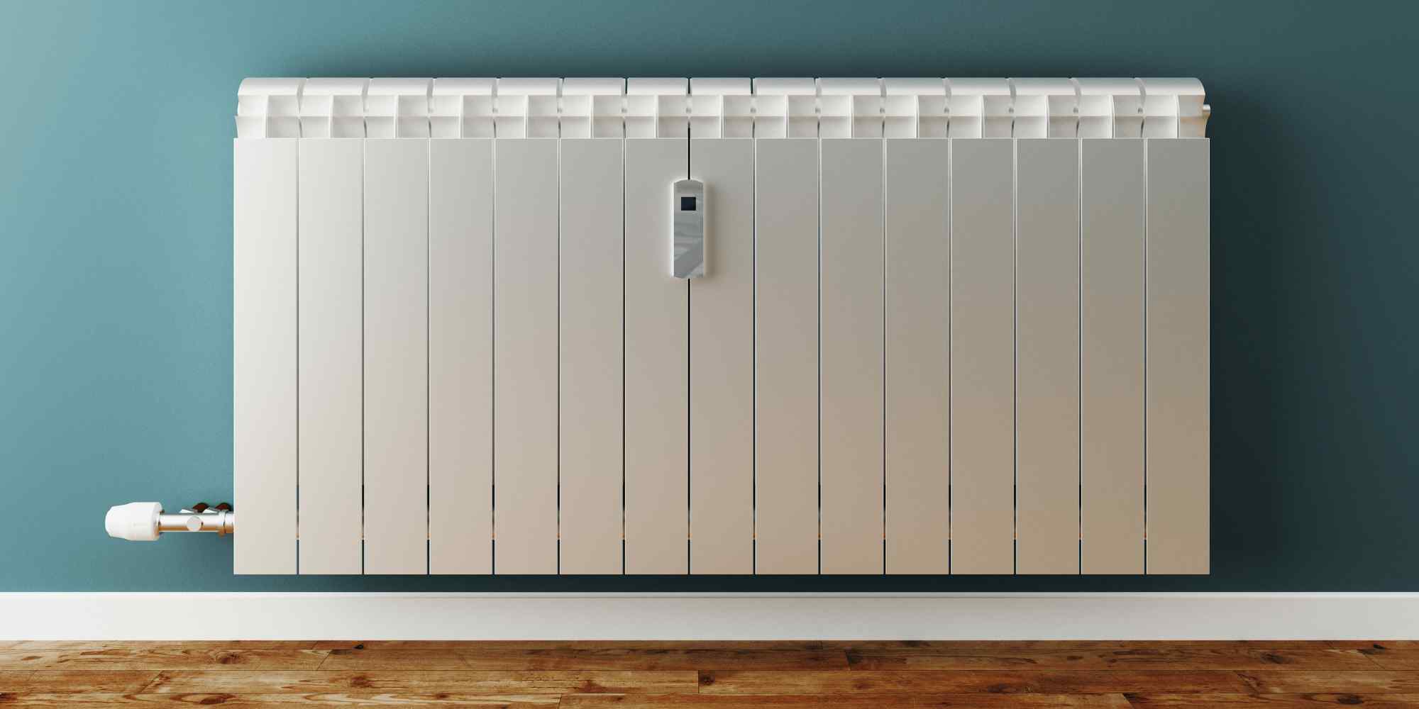 radiateur électrique sur un mur