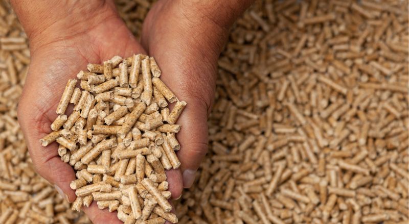 Un sac de pellets va durer environ 4 jours au début, le temps de réguler votre consommation.