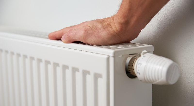 Les meubles doivent respecter une bonne distance avec les radiateurs notamment à panneaux rayonnants
