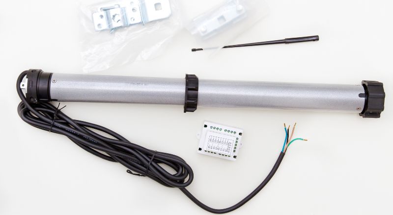 moteur de volet roulant electrique avec accessoires