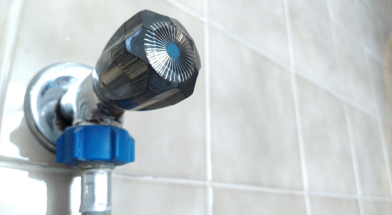 arrivee eau lave vaisselle